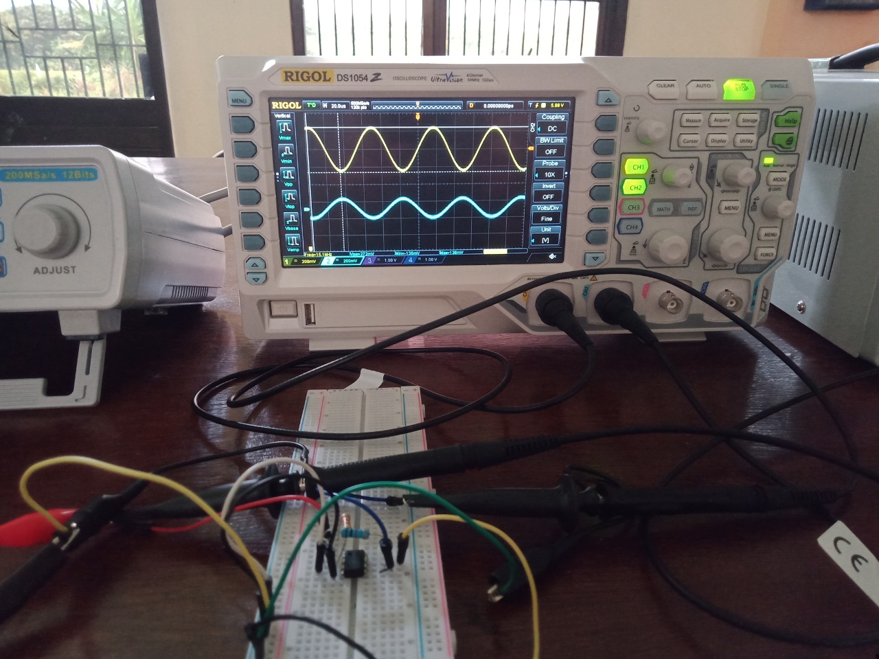 Laboratorium Elektronika dan Instrumentasi